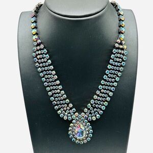 Stunning Vintage AB Rhinestone Peter Pan Style Adjustable Necklace